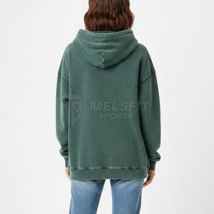Sudadera Moderna de Punto para Mujer, con Pedrería y Lavado Ácido, Ajuste Cómodo, Logotipo Frontal, Estilo Casual para Uso Diario - Product Image 4