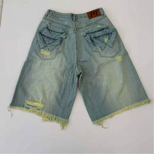 กางเกงขาสั้นผู้ชายสไตล์ดิสเทรส ลุคซักฟอก ทันสมัย ใส่สบาย เหมาะสำหรับใช้ในชีวิตประจำวัน - Product Image 2