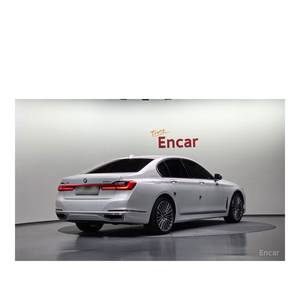 BMW Série 7 740d xDrive Pure Design Excellence 2020, Diesel, Boîte de vitesses automatique, Sièges en cuir, Volant à gauche, Caméra de recul - Product Image 2