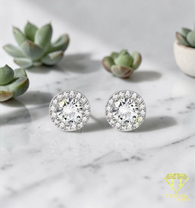 Pendientes Clásicos de Lujo con Diamantes de Moissanita VVS en Plata de Ley 925, Corte Redondo, Joyería Fina - Product Image 2