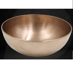 Bol de service en métal finition or pour chocolat, fruits secs, fruits confits – Qualité supérieure, nouvelle arrivée, design artisanal - Product Image 3