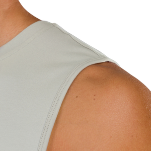 Camiseta sin mangas para hombre, corte ajustado, para gimnasio, entrenamiento, chaleco deportivo ligero, color plateado - Product Image 6