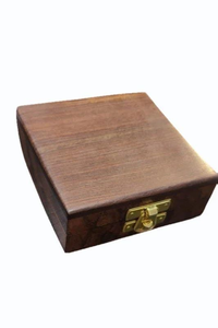Boîte en bois de haute qualité, design artisanal, produit très vendu, design tendance et à la mode, boîte en bois très demandée - Product Image 4