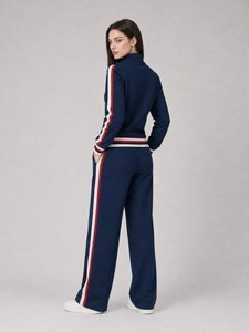 Conjunto Deportivo Casual para Mujer con Tela Suave y Elástica, Sensación Ligera y Diseño Moderno para Comodidad y Estilo Durante Todo el Día - Product Image 5