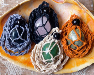 Conjunto de Collares de Macramé Coloridos con Cristales, Collar Ajustable de Piedras Curativas Estilo Boho, Joyería Bohemia Hecha a Mano para Mujer - Product Image 4