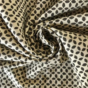 Tissu en coton imprimé à la main – Base blanche, imprimé géométrique Buti noir, textile indien traditionnel - Product Image 3