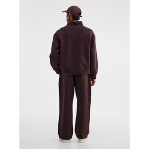 Sudadera de punto para hombre, color rojo oscuro, con cierre de cremallera de un cuarto, corte regular, cuello alto, estilo casual para otoño. - Product Image 3