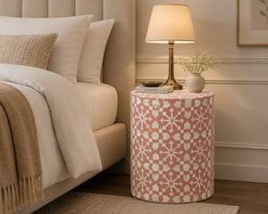 Mesa Auxiliar Premium Hecha a Mano con Incrustaciones de Hueso y Elegante Estructura de Madera para un Estilo Contemporáneo en el Hogar - Product Image 1