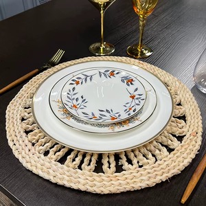 Plato de Ratán Redondo Hecho a Mano para Mesa de Comedor, Decoración de Estilo Bohemio - Product Image 2