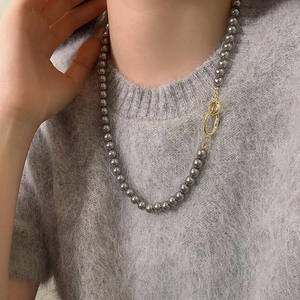 Collier haut de gamme pour femme, version coréenne, en chanvre gris perlé, avec chaîne grand format de luxe discret pour pulls - Product Image 3