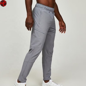 Pantalones cortavientos personalizados al por mayor para hombre, ajustados, 100% poliéster, nailon, pantalones cortavientos para hombre - Product Image 2