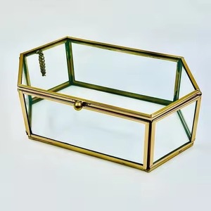 กล่องใส่เครื่องประดับโลหะสไตล์วินเทจรักษ์โลก ดีไซน์ปรับแต่งได้ กล่องเก็บของที่ระลึกสุดคลาสสิกสำหรับแหวน ต่างหู สร้อยคอ และกำไลข้อมือ - Product Image 4