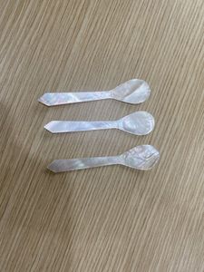 Pearl <b>Shell</b> Spoon Handmade Mother of Pearl Spoon Eco Friendly Seafood Spoon Natural <b>Shell</b> Spoon for Kitchen Tableware Use - Product Image 2