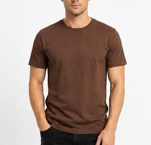 <b>Men's</b> <b>Red</b> <b>Black</b> Gradient O-Neck Short Sleeve Quick Dry Breathable Knitted Casual Front Regular Fit Solid Polyester 220g T-<b>Shirt</b> - Product Image 1