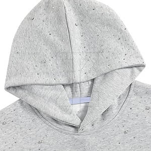Sudadera con Pedrería de Moda Urbana Informal, Diseñada para un Uso Diario Cómodo y con Estilo Moderno - Product Image 3