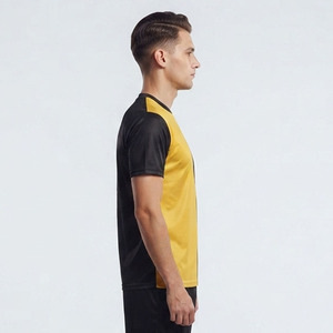 Maillot de football pour homme 100% polyester à col en V, streetwear personnalisé, maillot de football tendance, maillot de football personnalisé sublimé, t-shirt de football pour homme - Product Image 3