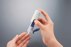 Tampon encreur manuel en plastique rechargeable, format jumbo, pour marquage de documents de bureau - Product Image 5
