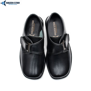 Emballage personnalisé, bottes scolaires de haute qualité avec dessus en cuir verni et synthétique, semelle intermédiaire et extérieure en caoutchouc, logo personnalisé - Product Image 5