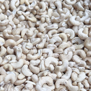 Vietnam Trusted Supplier Cashew <b>Nuts</b> WW180, WW240, WW320, LP, WS Cashew W320 Cashew <b>Nuts</b> Exported To Dubai, Eu, Middle East - Product Image 1