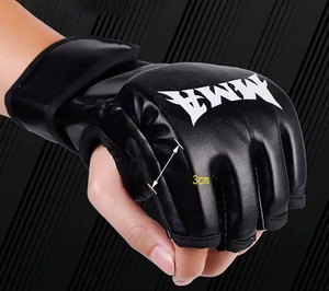 ถุงมือ MMA สีดำพรีเมียม ถุงมือสำหรับฝึกซ้อมศิลปะการต่อสู้แบบมืออาชีพ สำหรับการฝึกซ้อมชกมวยแบบเปิดฝ่ามือ - Product Image 5