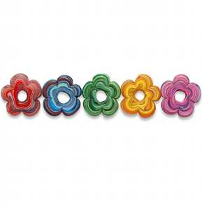 Perles en verre soufflé style bohème motif marguerite 20mm |   Boîte de perles plates à grand trou, mélange arc-en-ciel, pour la fabrication de bijoux - Product Image 1