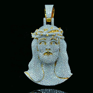 Pendentif Visage de Jésus en Argent Plaqué Or 18K avec Moissanite VVS Couleur D, Style Hip Hop Luxe Personnalisé pour Hommes - Product Image 2