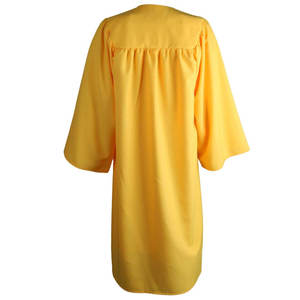 Toga de Graduación Universitaria Talla Grande para Adultos, con Birrete y Borla Mate - Product Image 3