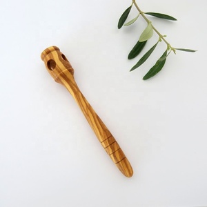Cuillère à miel en bois avec finition miroir et long manche pour le camping – Écologique pour servir le sirop et le miel - Product Image 3