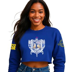 T-shirt court en chenille pour femme Sigma Gamma Rho, design brodé de lettres grecques, haut décontracté à manches courtes, vêtement tendance - Product Image 1