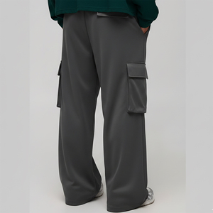 Pantalones jogger de estilo urbano con bolsillos laterales, hechos a medida OEM/ODM, ropa casual de color sólido, pantalones cargo lisos para hombre. - Product Image 6