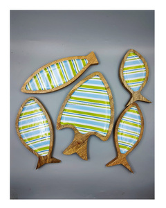 Hôtels Restaurants Nouveau design Plateau de service fait main en bois de manguier Plateau en bois en forme de poisson Présentoir de vaisselle Vente en gros 100pcs - Product Image 5