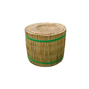 Tapis en jonc naturel de qualité supérieure pour la décoration intérieure et le design rustique des espaces résidentiels - Product Image 1