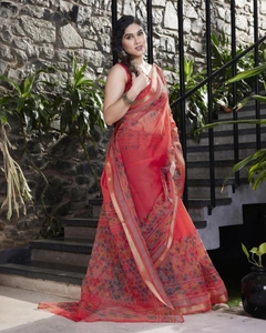 Sari en polyester imprimé Kota Doria pour femme KV avec impression numérique et motif en relief – En stock - Product Image 2