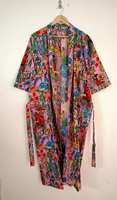 Robe kimono en coton à motifs floraux, conçue pour les femmes qui aiment les vêtements de nuit confortables et le style maison