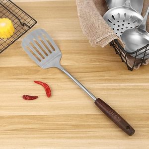 Espátula Ranurada de Acero Inoxidable con Mango de Madera, Utensilio de Cocina para Freír, Asar, Hornear y Servir Alimentos - Product Image 1