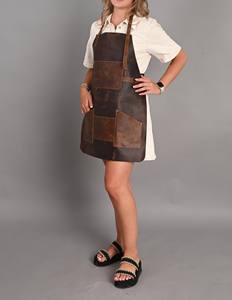 Tablier en cuir personnalisé en gros pour les boutiques de cadeaux, gravure personnalisée, équipement professionnel pour le barbecue et le travail du bois LPN-0283 - Product Image 4