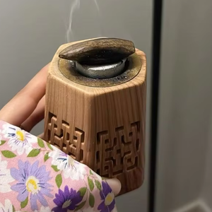 Quemador de incienso de madera artesanal con mango extraíble, soporte de incienso árabe premium para decoración del hogar en Oriente Medio durante el Ramadán. - Product Image 1