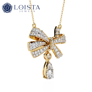Collier en or jaune 18 carats avec pendentif papillon entièrement serti de diamants blancs, diamants de laboratoire - Product Image 1