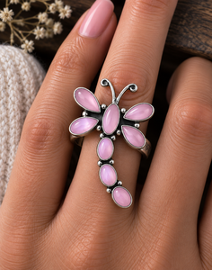 Anillo de Plata con Concha Rosa y Libélula, Estilo Boho Occidental, Anillo con Piedra Preciosa, Joyería del Suroeste, Anillo de Moda para Mujer, Regalo - Product Image 6