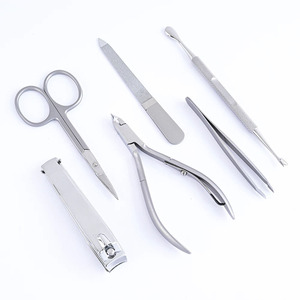 Kit de manucure en acier inoxydable en gros, kit de soin des ongles multifonction, ensemble de manucure et pédicure, ensemble de manucure personnalisé de haute qualité - Product Image 2