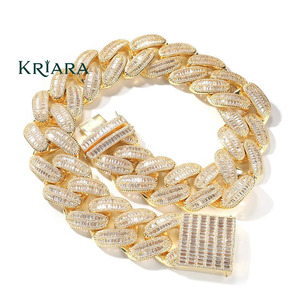 Collar llamativo de plata S925 con baño de rodio y moissanita, corte baguette, engaste de canal, cadena de eslabones, lujo para uso diario - Product Image 2