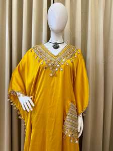 Ensemble de kaftan en satin Devsena de qualité supérieure avec travail de miroir véritable et poche en dentelle brodée - Product Image 3