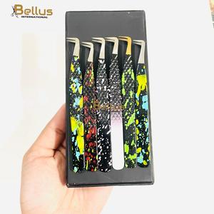 Pinzas de Lujo Profesionales de Acero Inoxidable con Punta de Fibra para 90 Pestañas, Colgante con Logotipo Personalizado, Herramienta de Extensión Duradera con Agarre Fino para Salón - Product Image 6