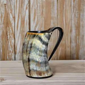 Jarra de Cuerno Estilo Vikingo con Grabado Personalizado, Elaborada por Artesanos Generacionales con Material de Cuerno Seleccionado a Mano - Product Image 6
