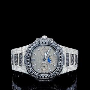 Montre de luxe unisexe en acier inoxydable avec cadran en verre, mouvement ETA, et breloque en moissanite quartz de clarté VVS – Vente en gros - Product Image 4