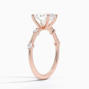 Anillo de Compromiso Aimee de Plata 925 Chapado en Oro de 14K con Moissanita de Corte Ovalado y Engaste de Puntas Estilo Solitario, Certificado GRA - Product Image 4