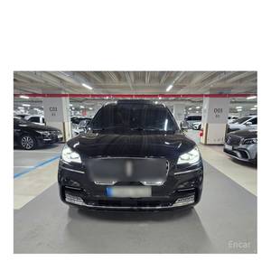 Lincoln Aviator 3.0 Black Label AWD 2024/5 77 269 km Volant à gauche Boîte de vitesses automatique avec caméra de recul - Product Image 3