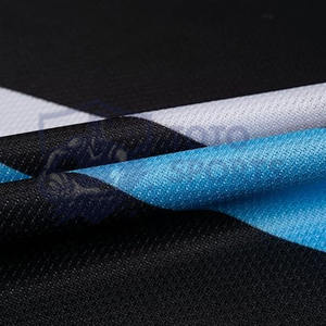 ชุดกีฬาโพลีเอสเตอร์คุณภาพสูง พิมพ์ลายตามสั่ง ระบายอากาศได้ดี ราคาสมเหตุสมผล สวมใส่สบาย น้ำหนักเบา สำหรับมืออาชีพ จากผู้ผลิตที่ดีที่สุด - Product Image 5