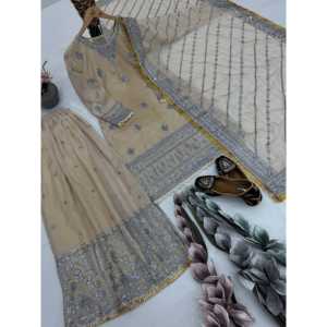 Hermoso conjunto de Sharara de trabajo manual para mujeres para fiestas - Product Image 6