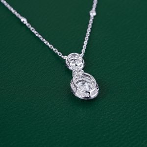 Pendentif goutte d'eau avec halo de diamants de laboratoire certifiés IGI, taille double ovale, cadeau de remise de diplôme, collier en or 14 carats avec chaîne fine, bijoux raffinés - Product Image 2